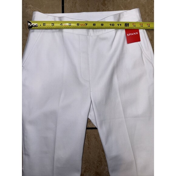 New Spanx Women Pants Size Medium Classic White Kick Flare Pull On High Waisted - Picture 12 of 16